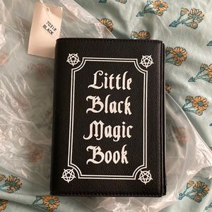 🖤 Black Magic Book Purse 🖤